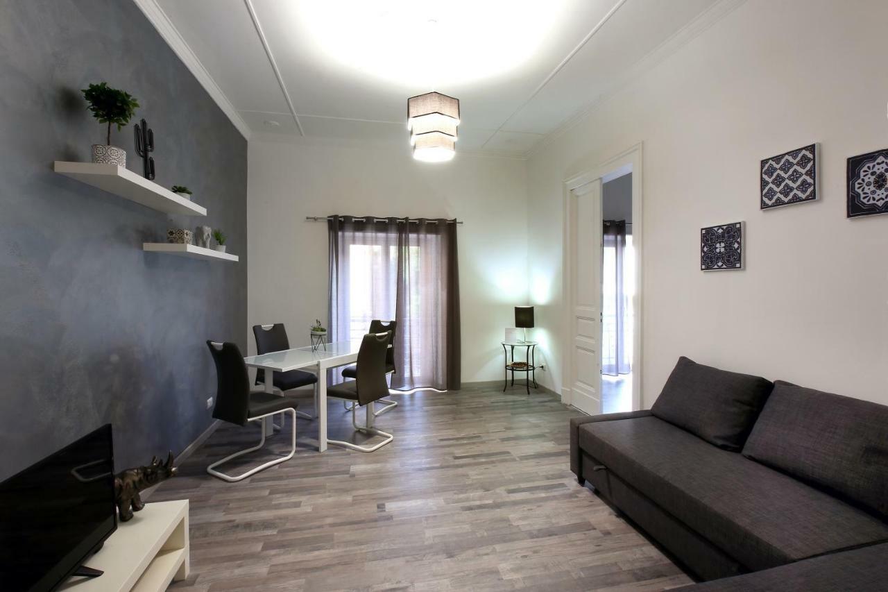 Tembo House - Pantano 2 Apartment Catania Bagian luar foto